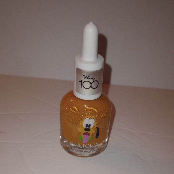 🆕💅🏽 Disney 100th Collection Pluto Chip Free Nail Lacquer - Golden Creme - Picture 2 of 3